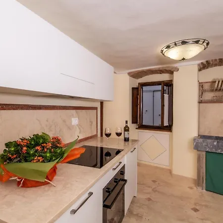 Ibibiena - Cecco E Mea Holiday home *